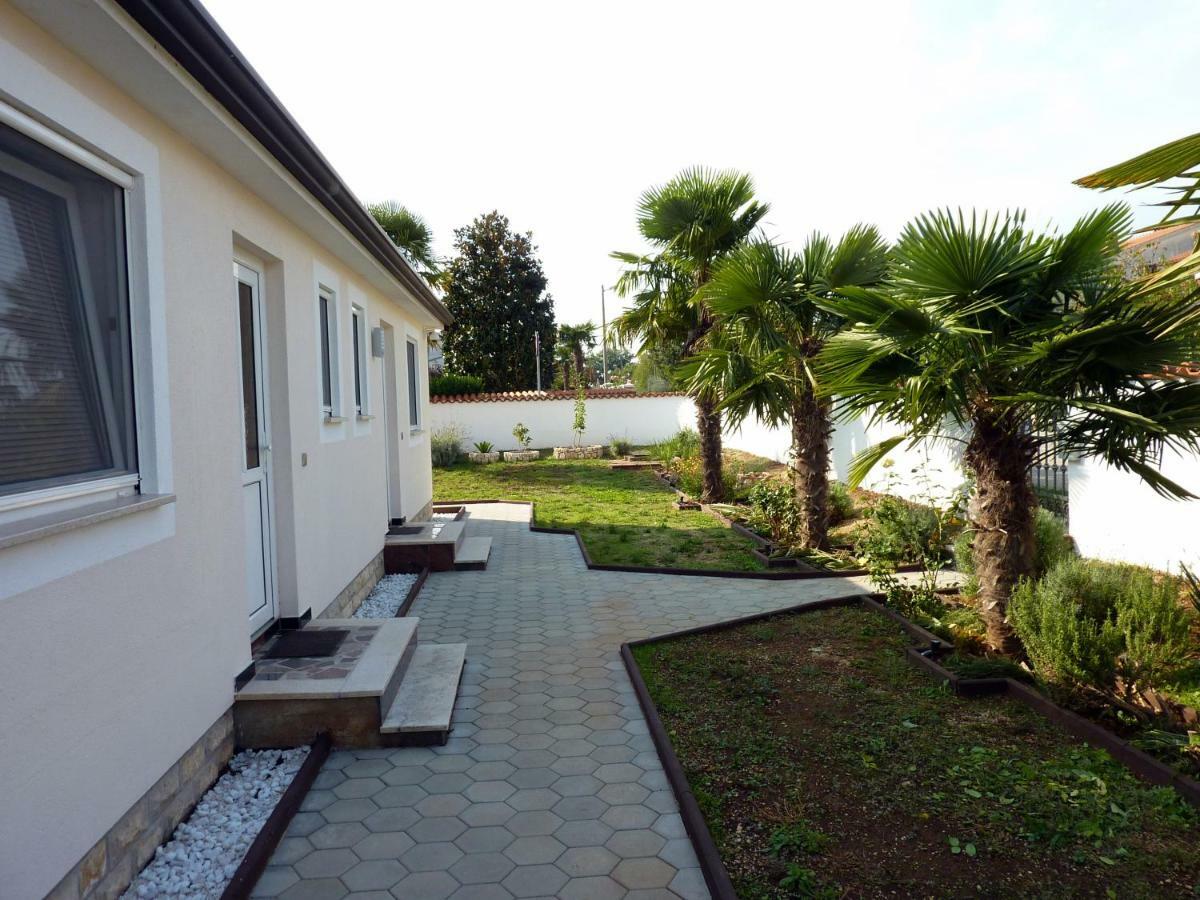 Palme Villa Porec Exterior photo